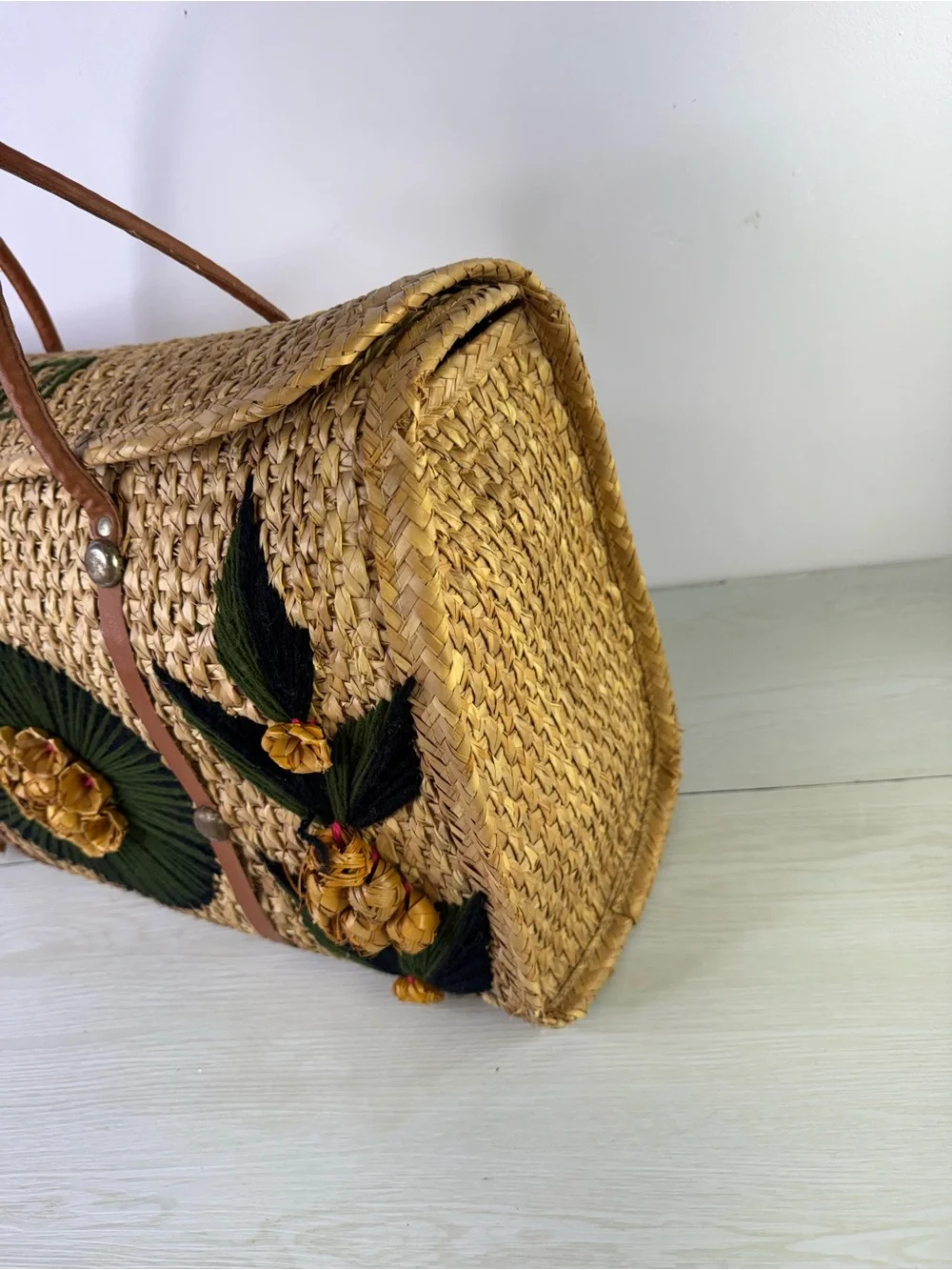 Vtg 60s Mexico Straw Woven Large Shopper Tote Beach Bag w 3D Rattan Flowers - Picture 6 of 10